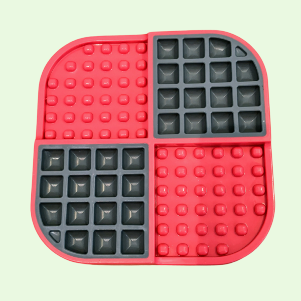 LickiMat® Slomo™ Lick mats for cats pink
